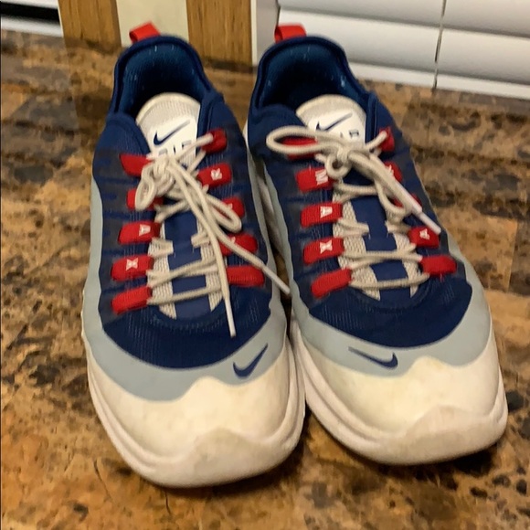 Shoes - Picture 2 of 3